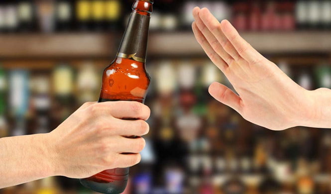 Tránh xa rượu bia và chất kích thích